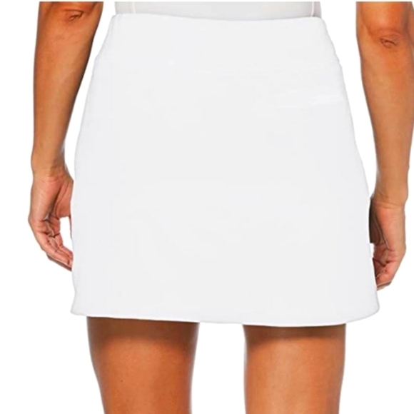 PGA TOUR Women's Plus Size 16 Airflux Skort with Power Mesh, Bright White, 1X